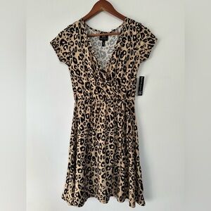Derek Heart NWT Leopard Print V-Neck Wrap Dress SIZE S